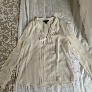 Banana Republic Long-Sleeve Cream Blouse